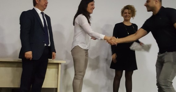fullslide1